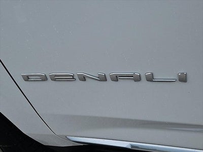2021 GMC Yukon XL 4WD Denali