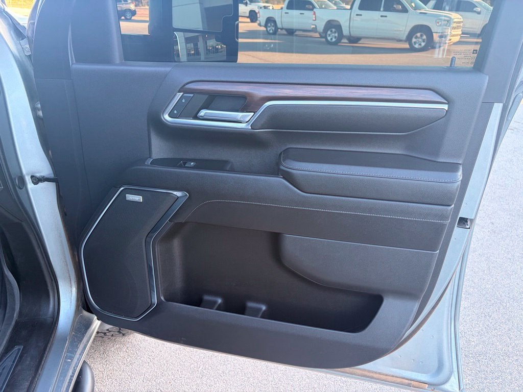2024 GMC Sierra 3500HD 4WD Crew Cab Long Bed SLT