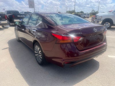 2025 Nissan Altima SV FWD
