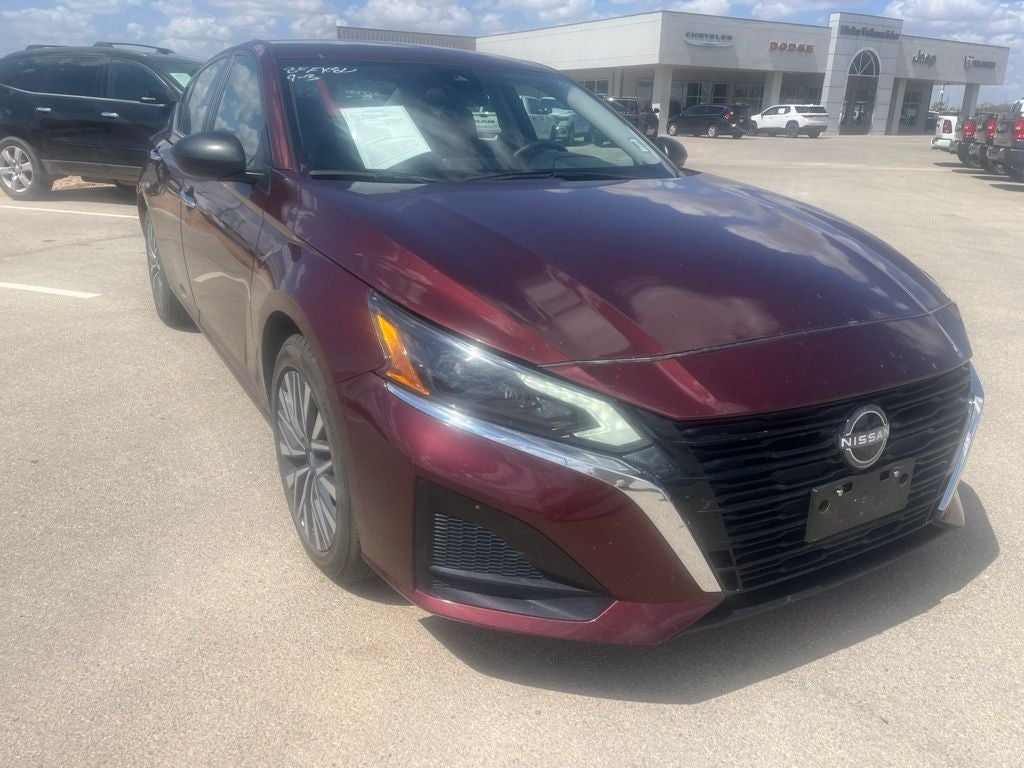 2025 Nissan Altima SV FWD