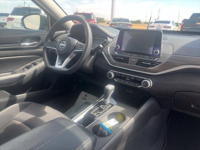 2025 Nissan Altima SV FWD