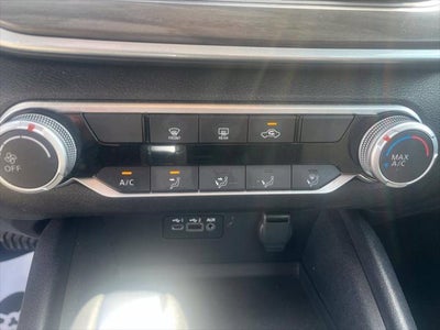 2025 Nissan Altima SV FWD