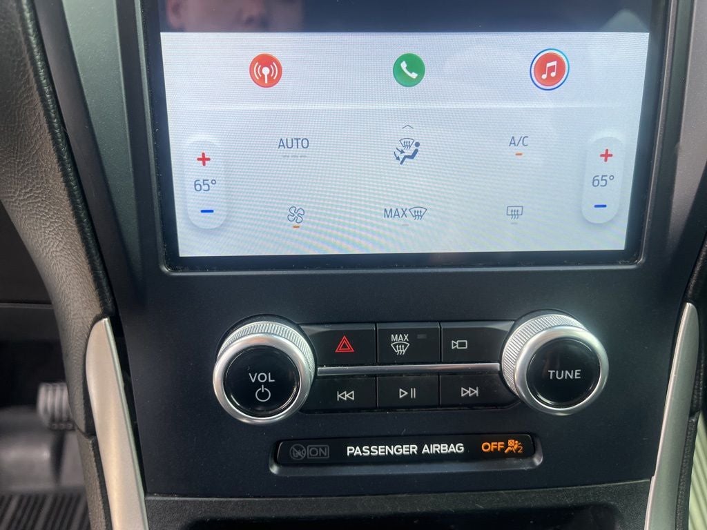 2022 Ford Edge SE