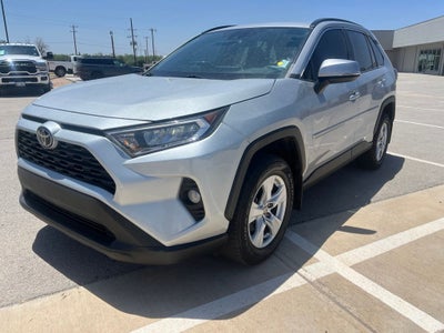 2021 Toyota RAV4 XLE