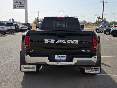 2025 RAM 3500 Tradesman Crew Cab 4x4 8' Box