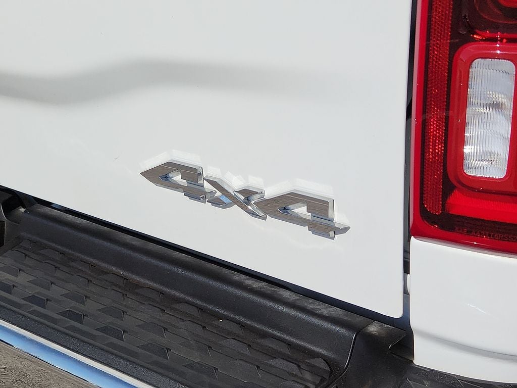 2026 RAM 3500 Lone Star Crew Cab 4x4 8' Box