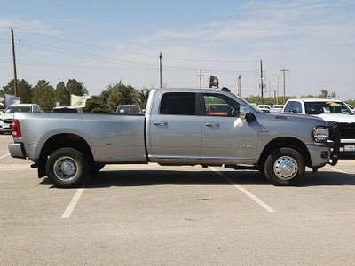 2024 RAM 3500 Laramie Crew Cab 4x4 8' Box