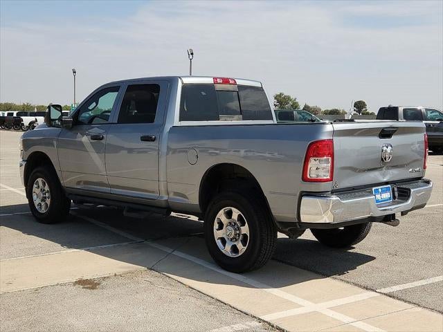 2024 RAM 2500 Tradesman Crew Cab 4x4 6'4' Box