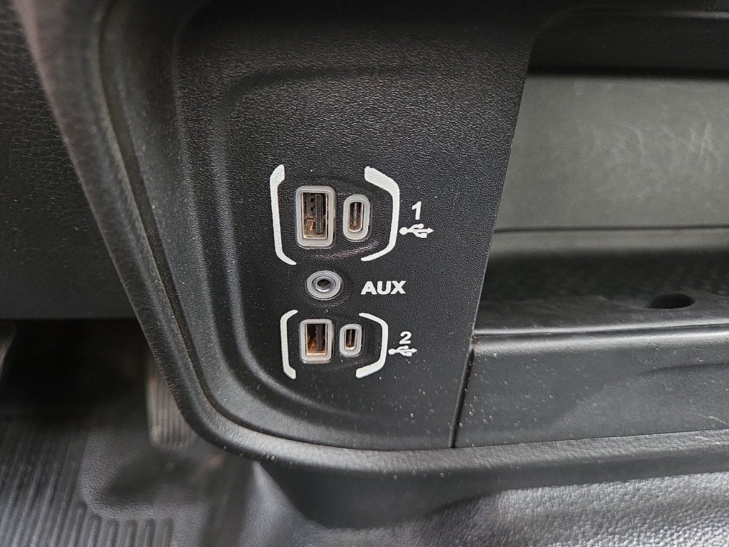 2019 RAM 2500 Tradesman Crew Cab 4x4 6'4' Box