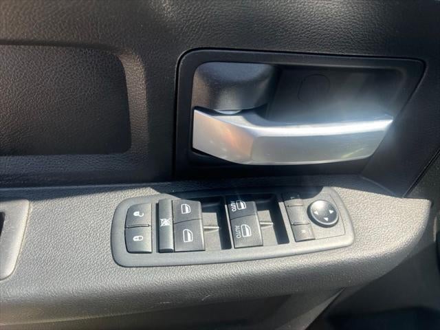 2019 RAM 2500 Tradesman Crew Cab 4x4 6'4' Box