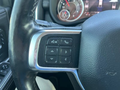 2019 RAM 2500 Laramie Crew Cab 4x4 6'4' Box
