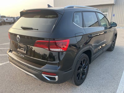 2023 Volkswagen Taos 1.5T SE