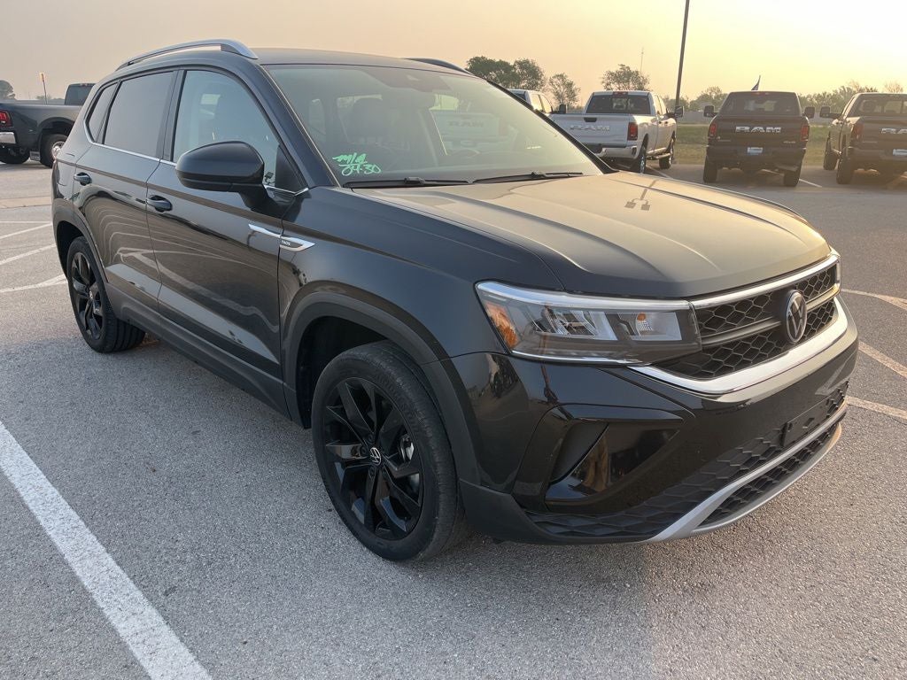 2023 Volkswagen Taos 1.5T SE