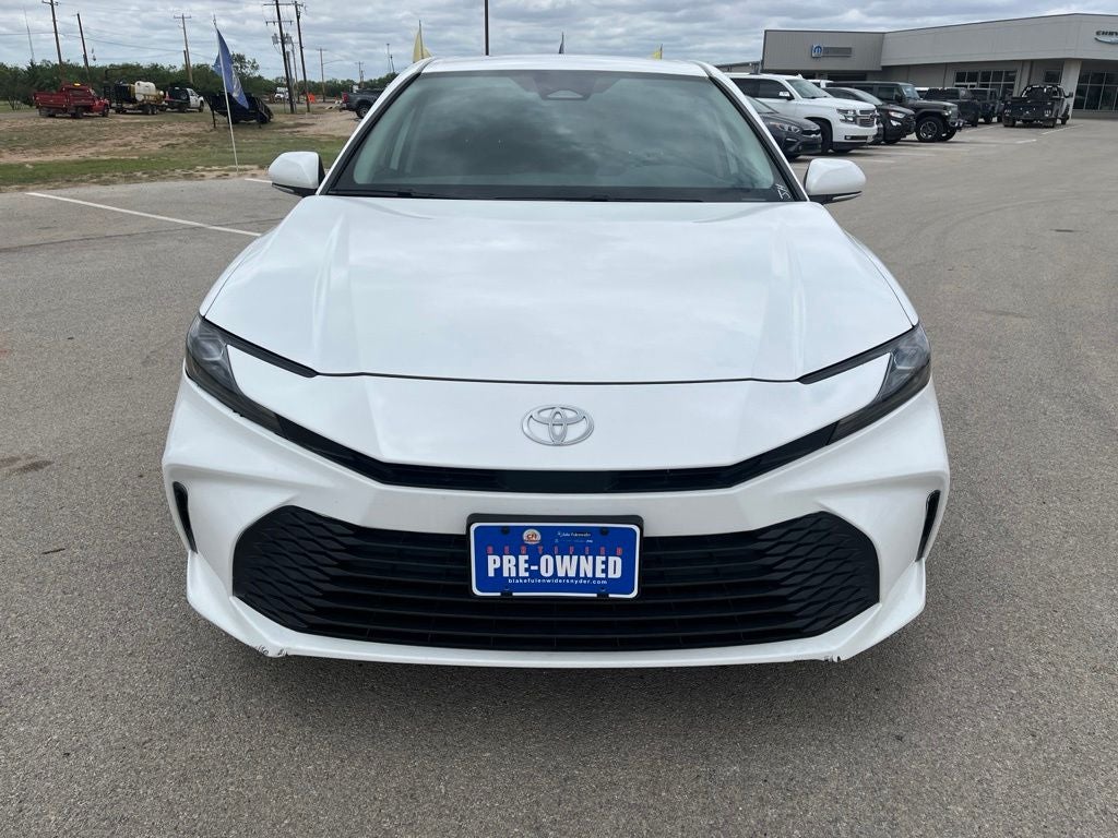 2025 Toyota Camry LE