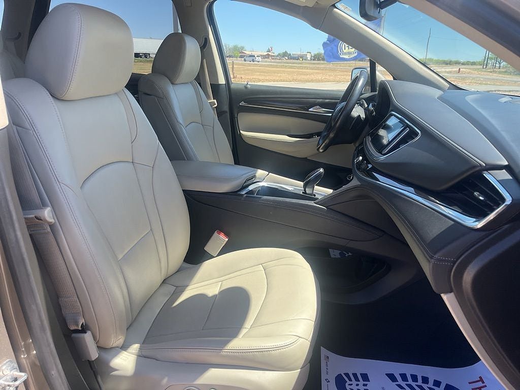 2020 Buick Enclave Essence