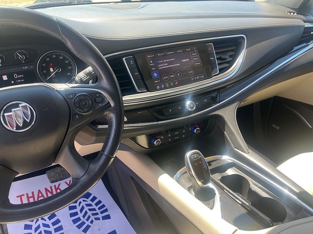 2020 Buick Enclave Essence