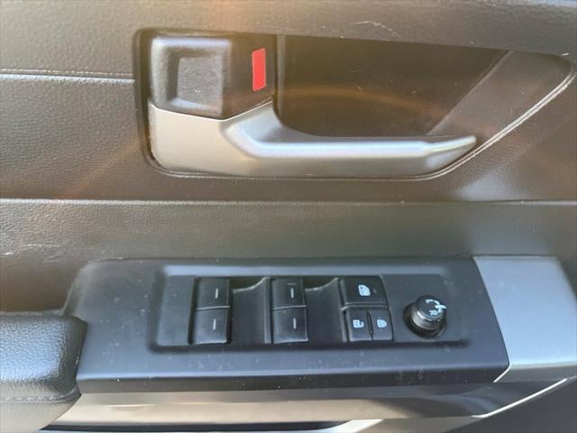 2025 Toyota Tundra 4WD SR5