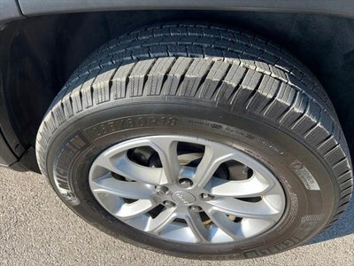 2021 Jeep Grand Cherokee Laredo E 4x2