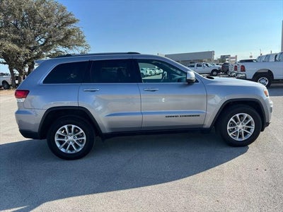 2021 Jeep Grand Cherokee Laredo E 4x2