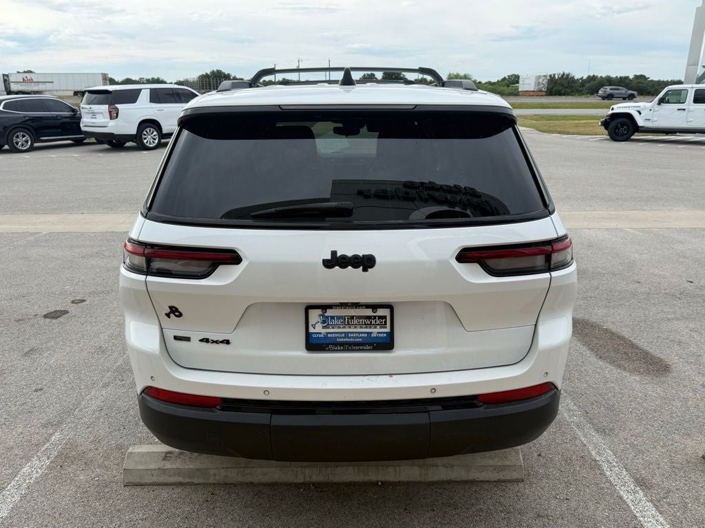 2022 Jeep Grand Cherokee L Altitude 4x4