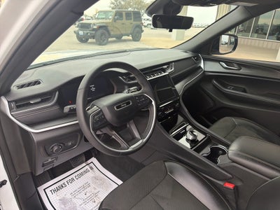 2025 Jeep Grand Cherokee L Altitude X 4x4