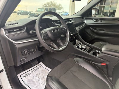 2025 Jeep Grand Cherokee L Altitude X 4x4