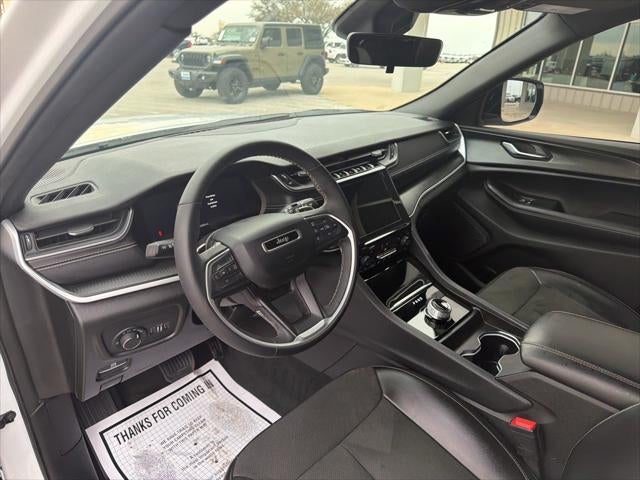 2025 Jeep Grand Cherokee L Altitude X 4x4