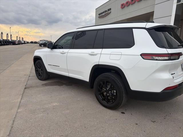2025 Jeep Grand Cherokee L Altitude X 4x4
