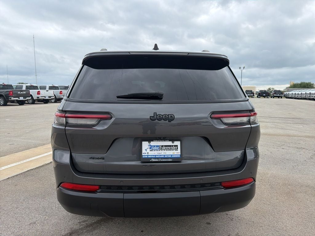 2023 Jeep Grand Cherokee L Altitude