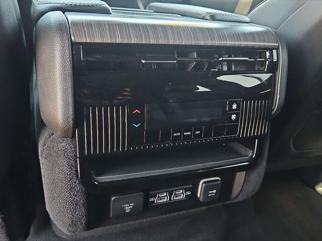 2023 Jeep Wagoneer Series II 4x4