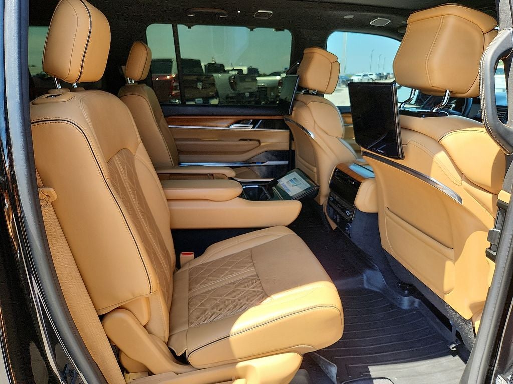 2022 Jeep Grand Wagoneer Series III 4x4