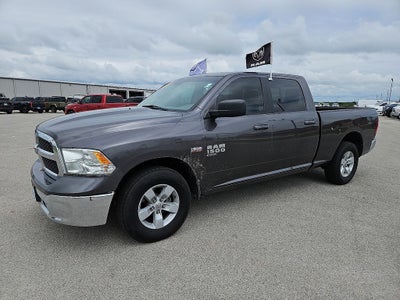 2019 RAM 1500 Classic SLT Crew Cab 4x2 6'4' Box