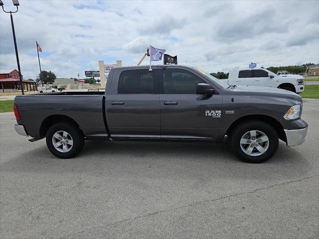 2019 RAM 1500 Classic SLT Crew Cab 4x2 6'4' Box