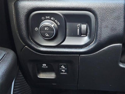 2022 RAM 1500 Lone Star Crew Cab 4x2 5'7' Box