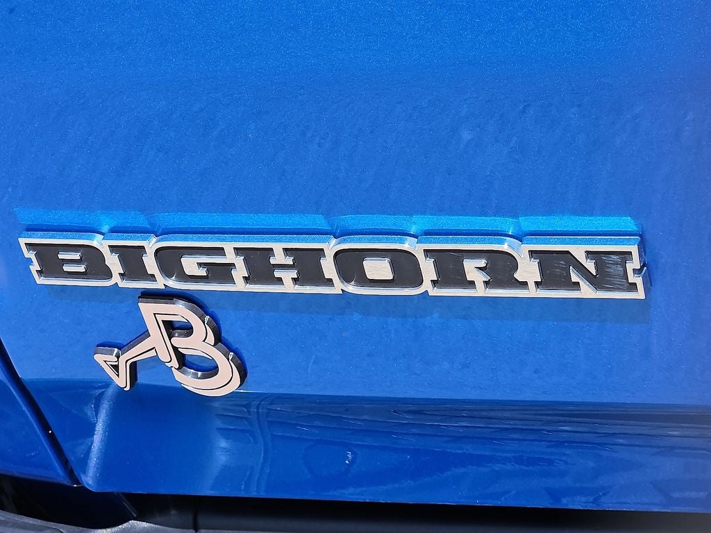 2022 RAM 1500 Big Horn Crew Cab 4x4 5'7' Box