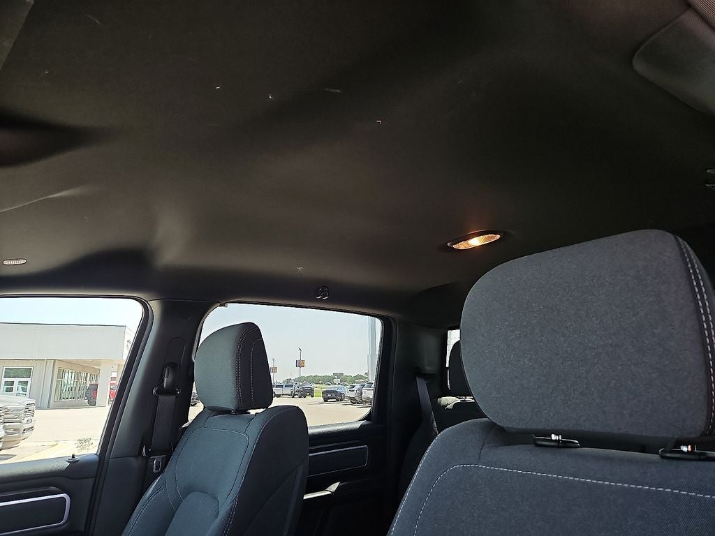 2022 RAM 1500 Big Horn Crew Cab 4x4 5'7' Box