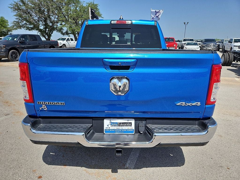 2022 RAM 1500 Big Horn Crew Cab 4x4 5'7' Box