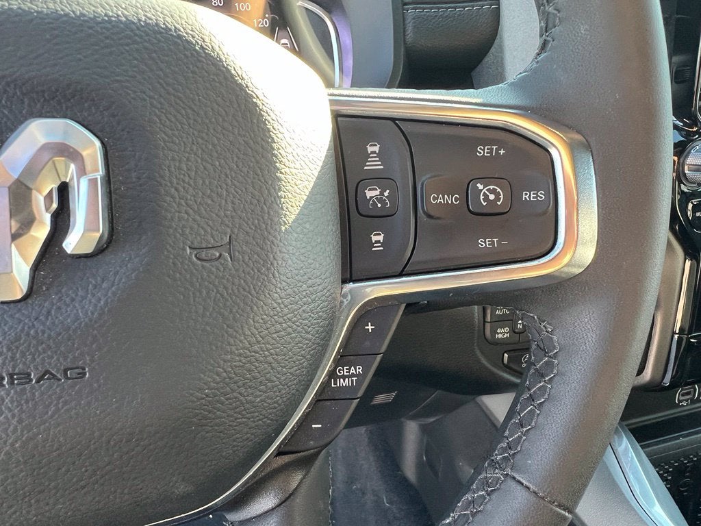 2026 RAM 1500 Laramie Crew Cab 4x4 5'7' Box