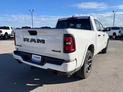 2026 RAM 1500 Laramie Crew Cab 4x4 5'7' Box