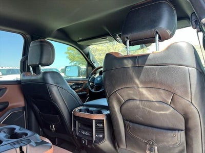 2020 RAM 1500 Laramie Longhorn Crew Cab 4x4 5'7' Box