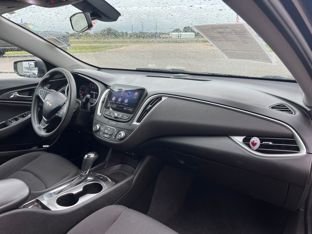 2020 Chevrolet Malibu FWD LS