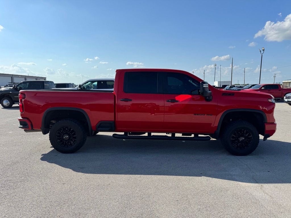 2024 Chevrolet Silverado 2500HD 4WD Crew Cab Standard Bed LT