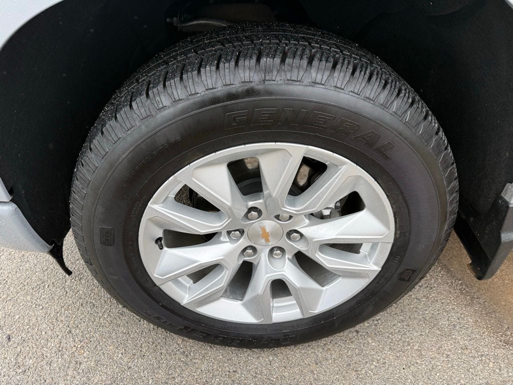 2025 Chevrolet Silverado 1500 2WD Crew Cab Short Bed Custom