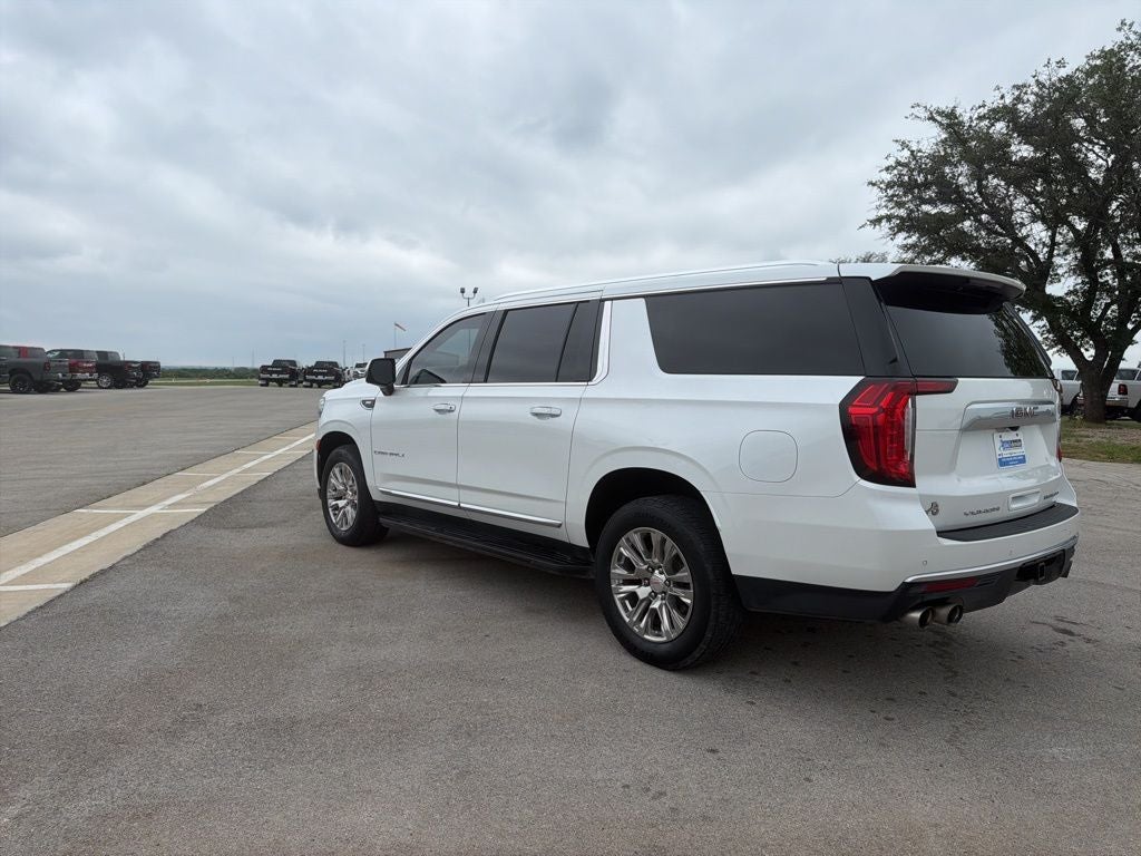 2021 GMC Yukon XL 4WD Denali
