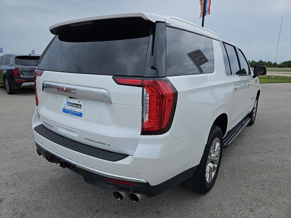2021 GMC Yukon XL 4WD Denali