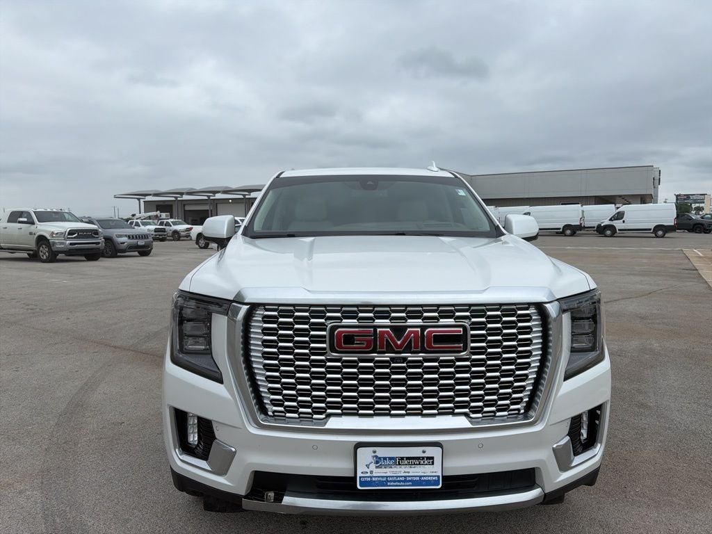 2021 GMC Yukon XL 4WD Denali