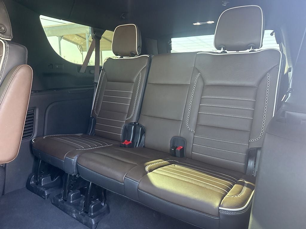 2025 GMC Yukon XL 4WD Denali Ultimate