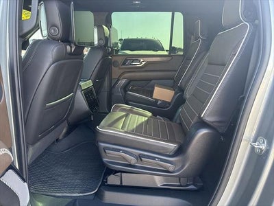 2025 GMC Yukon XL 4WD Denali Ultimate