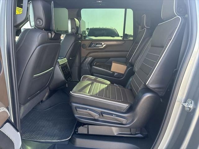 2025 GMC Yukon XL 4WD Denali Ultimate