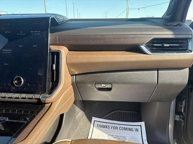 2025 GMC Yukon XL 4WD Denali Ultimate